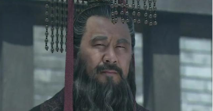 汉中之战曹操之所以大败，是因为刘备身边的哪个谋士？
