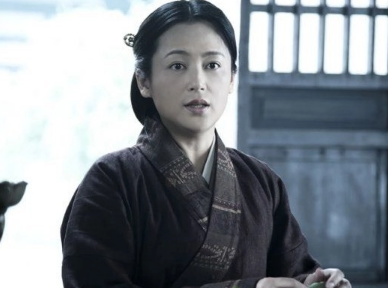 甘夫人深得刘备宠爱，为何死后才当上皇后？