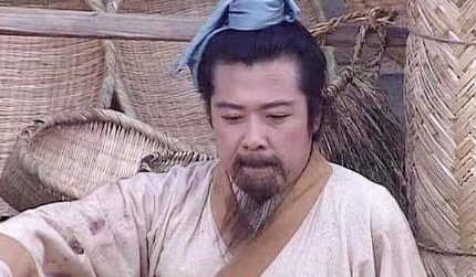 纵观刘备的一生，他如何接受自身三个阶段的平庸？
