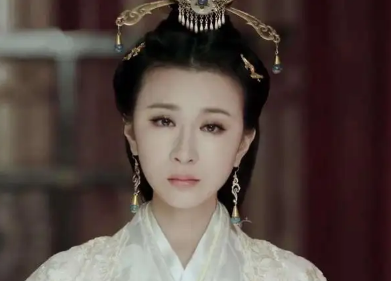 豫章公主：唐太宗李世民之女，由长孙皇后抚养长大