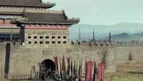 李自成在攻破北京城前一天 崇祯皇帝又在做什么