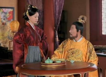 马皇后默默支持朱元璋的事业，病重不愿拖累太医坚决不服药
