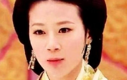 吴氏这位明宪宗的第一任皇后，她被废黜后是什么结局？