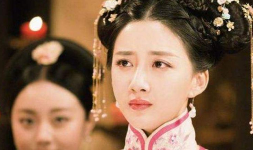 她是清朝最惨公主，怀着孕被逼改嫁三次