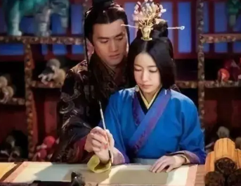 郭圣通：汉光武帝刘秀的第一任皇后，她经历了哪些事？