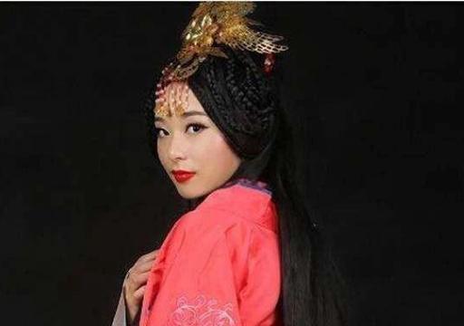 邓猛女：东汉开国功臣邓禹玄孙女，也是唯一一个“三姓”皇后