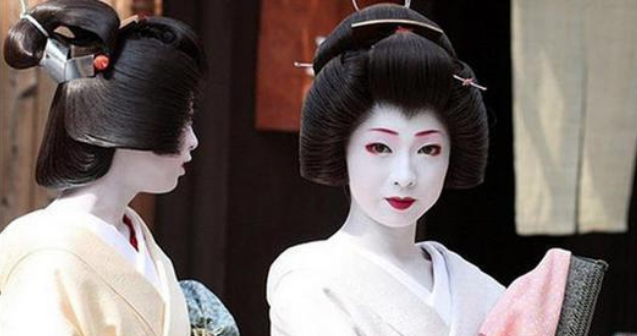 唐高宗娶了两个日本女子，看见她们化妆后吓得半死