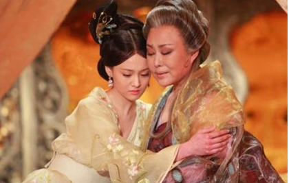 安乐公主有“唐朝第一美人”之称，她与太平公主是什么关系？