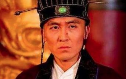 李辅国作为唐朝一介宦官，权势地位怎么样超越前辈高力士？
