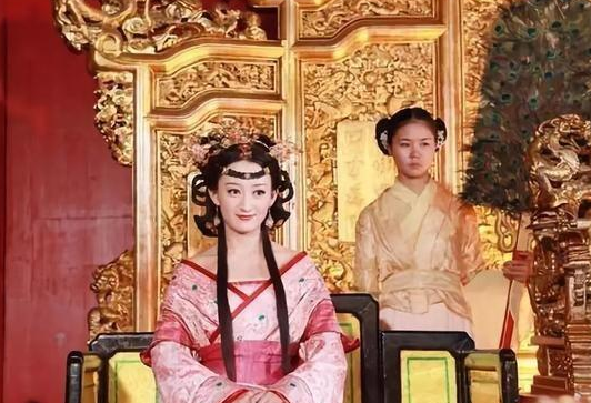 揭秘：为什么两汉时期“后宫干政”是最多的？