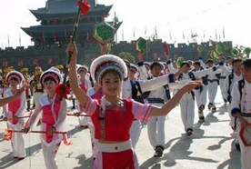 白族过春节是什么样子的？