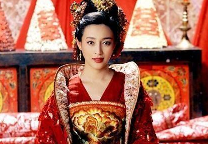 李祖娥：21岁成为皇后，30岁成为皇太后，之后的生活却十分瘪三