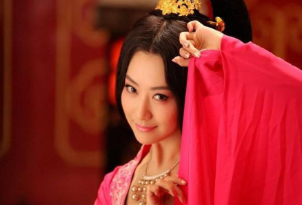 张丽华：从宫女逆袭成皇后，最后却因为自己的美貌被杀