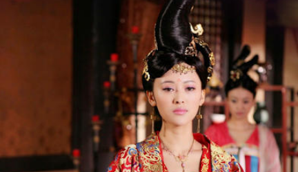 在各种唐朝历史的史书上，对李裹儿相貌是怎么样记载的？