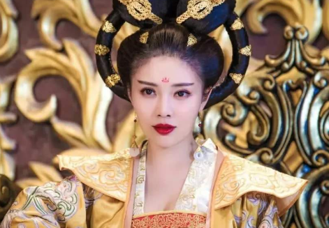 李仙蕙身为公主，最后为什么会受惊南难产而死？