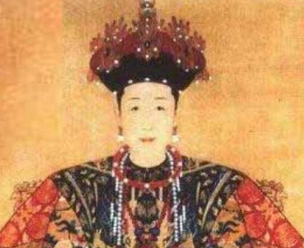 佟佳氏是怎么被封为皇贵妃的?熬死4位皇帝