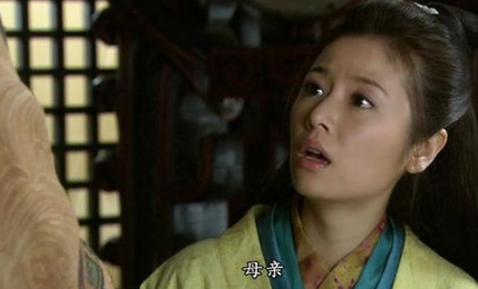 孙尚香当时正值花容月貌，难道她也愿意嫁给刘备吗？