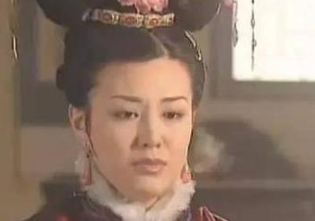 董鄂妃，佟妃，苏麻喇姑和皇帝都有哪些故事？