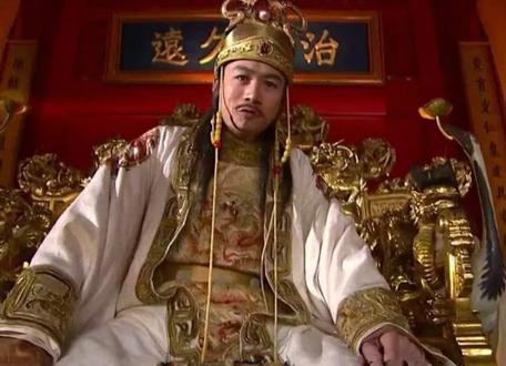 李自成攻破北京后做了42天皇帝就下台了 李自成都做了什么