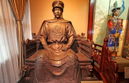 为什么说福临继承皇位，是清朝各方势力均衡后的结果？
