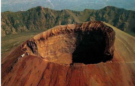 维苏威火山还会爆发吗？