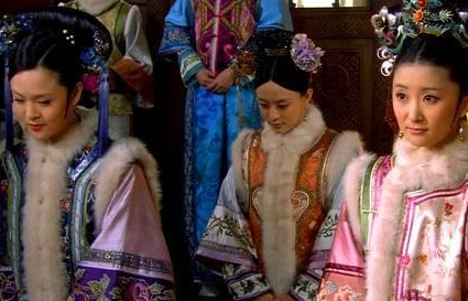 清朝时期的妃子是怎么和太后请安的 一般都不会用老佛爷吉祥