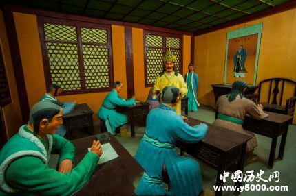 儒学儒士们西夏的发展起到了什么作用？