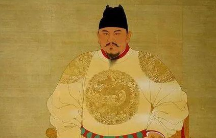 清朝时期太后专权导致王朝覆灭，为什么明朝可以做到后宫不干政？