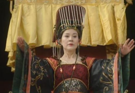 刘邦的原配妻子，吕雉为汉朝做过哪些贡献？