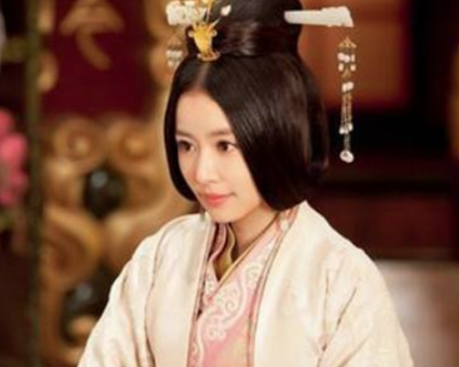 皇帝刘秀为初恋隐忍18年，阴丽华到底有什么魅力？