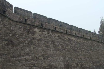 古代的城墙使用的是什么粘合剂？