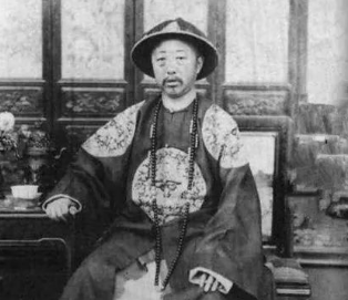 1903年4月11日：慈禧宠臣荣禄的病逝与晚清政局的变动