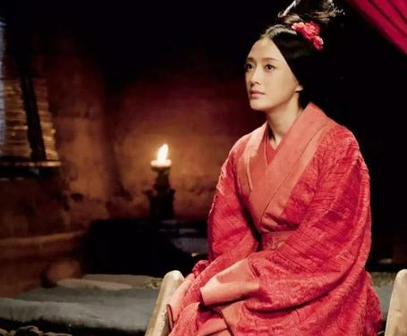 吕雉作为中国历史上的第一位皇后 吕后的人生为什么是悲剧的