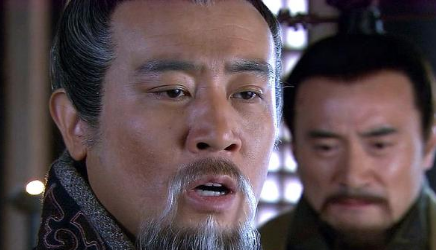 相比于张飞之死，刘备对关羽之死为什么多了震惊和自责？